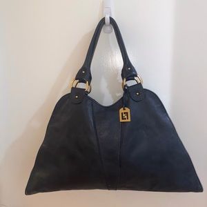 Fendi - Vintage Black Leather Shoulder Bag